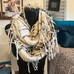Cozy Cream and Black Fringe Scarf